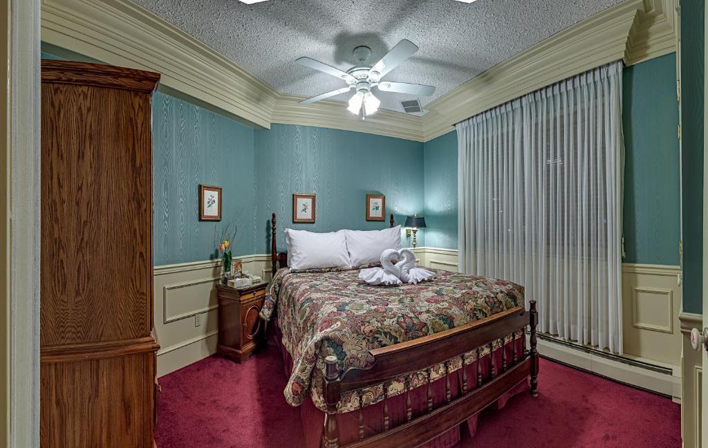 Athabasca Hotel Jasper Room photo