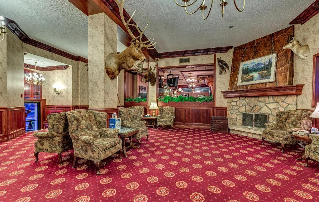 Athabasca Hotel Jasper Exterior photo